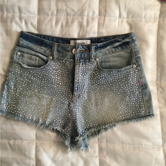 Victoria’s Secret PINK studded shorts size 2 - Picture 1 of 4